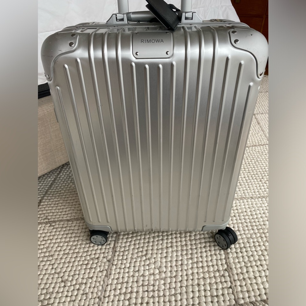 RIMOWA CABIN PLUS CARRY-ON